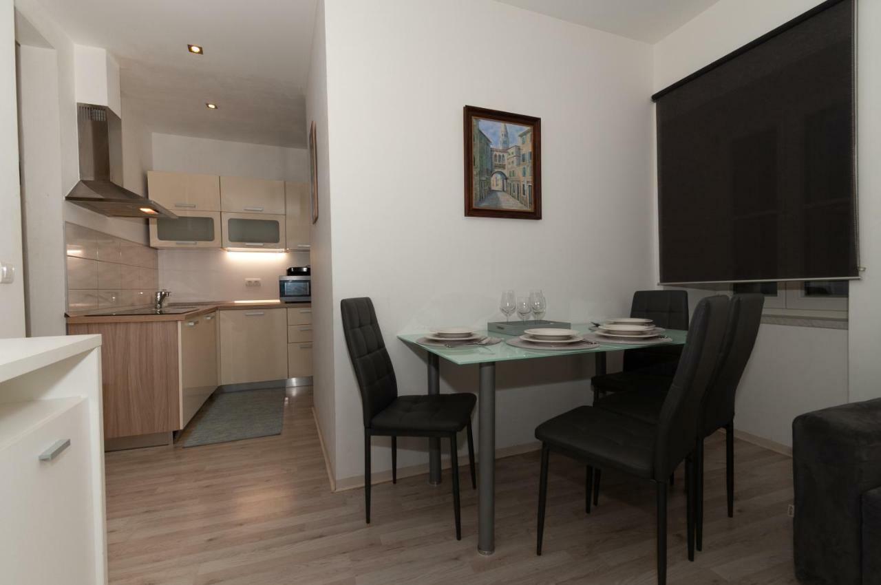 Apartment Nana Piran Luaran gambar